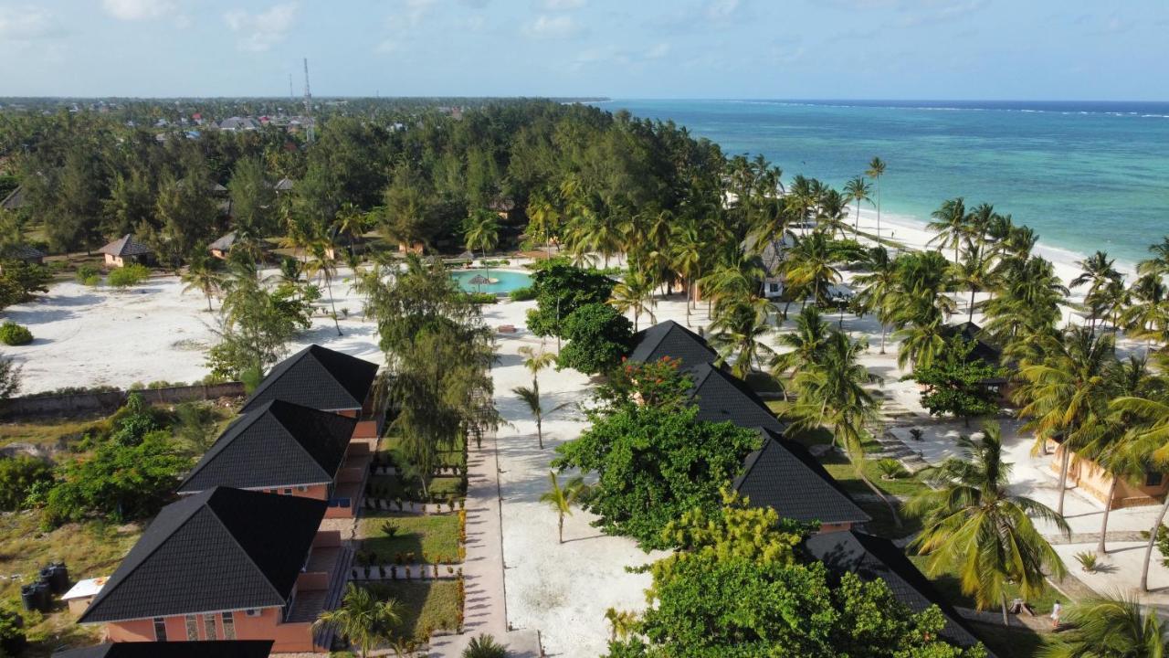Vrclub Paje Palms Beach Resort ภายนอก รูปภาพ