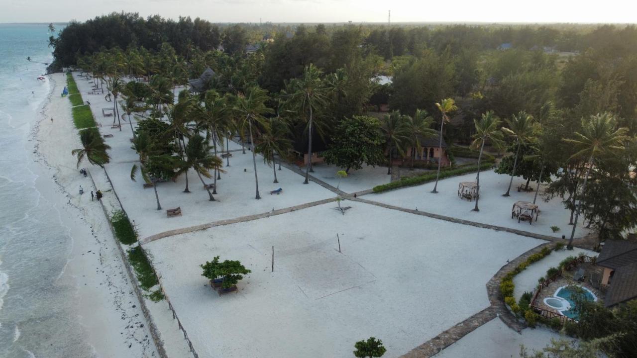 Vrclub Paje Palms Beach Resort ภายนอก รูปภาพ