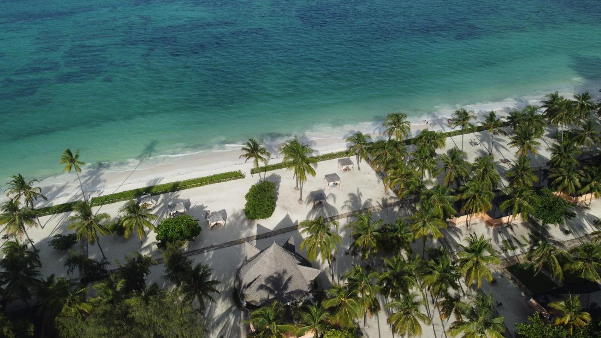 Vrclub Paje Palms Beach Resort ภายนอก รูปภาพ